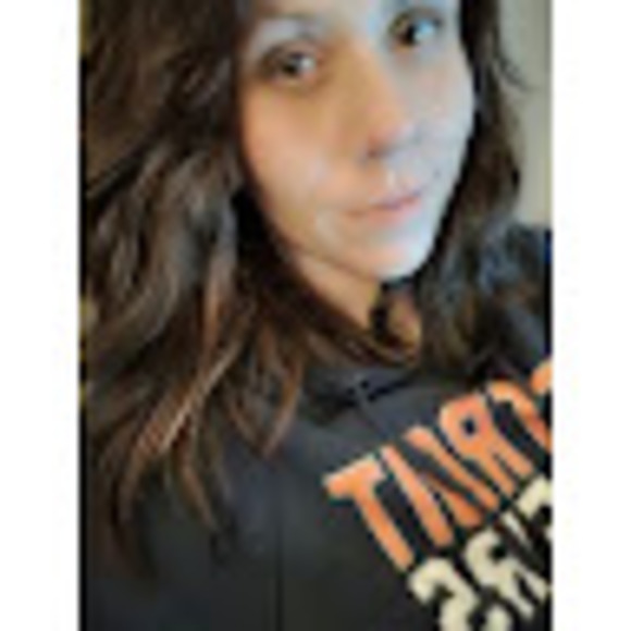 ashleyelire